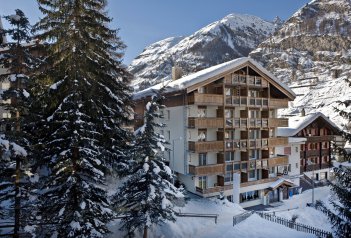 Hotel Holiday - Švýcarsko - Zermatt