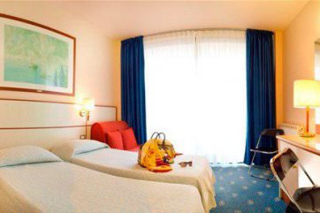 Hotel Holiday - Itálie - Lago di Garda - Torbole