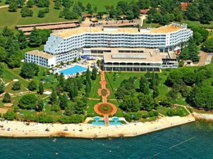 Hotel Laguna Materada