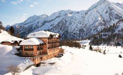 HOTEL LOCANDA LOCATORI - Itálie - Tonale - Ponte di Legno 