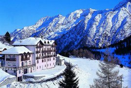 HOTEL LOCANDA LOCATORI