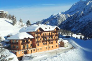 HOTEL LOCANDA LOCATORI - Itálie - Tonale - Ponte di Legno 