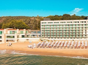 Hotel Marina Sunny Day