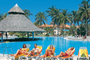 Hotel Melia Habana, Hotel Melia Cayo Coco a Hotel Arenas Doradas - Kuba - Cayo Coco 