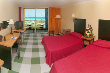 Hotel Nacional a Hotel Melia Cayo Coco a Hotel Barceló Solymar - Kuba - Havana