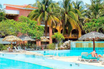Hotel Presidente a Hotel Tryp Cayo Coco a Hotel Club Barlovento - Kuba - Havana