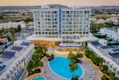 Hotel Radisson Beach Resort - Kypr - Larnaka