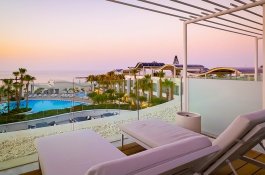 Hotel Radisson Beach Resort - Kypr - Larnaka