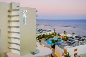 Hotel Radisson Beach Resort - Kypr - Larnaka