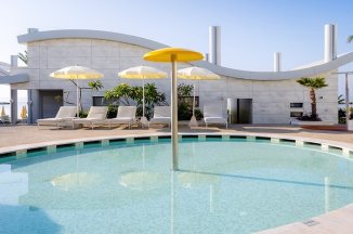 Hotel Radisson Beach Resort - Kypr - Larnaka