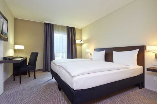 Hotel Ramada Innsbruck Tivoli - Rakousko - Innsbruck - Axamer Lizum