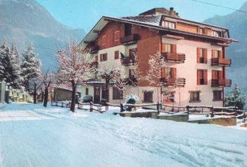 Hotel Rezia - Itálie - Alta Valtellina - Chiesa Valmalenco