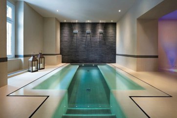 Hotel Schloss Wellness a Family - Švýcarsko - St. Moritz