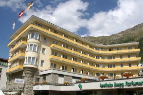 Hotel SCHWEIZERHOF - Švýcarsko - St. Moritz - Pontresina