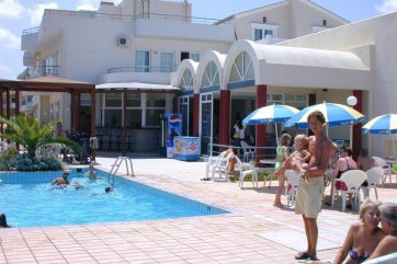 Hotel SEA FRONT - Řecko - Kréta - Adelianos Kampos