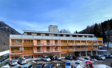 Hotel SPORTING RAVELLI