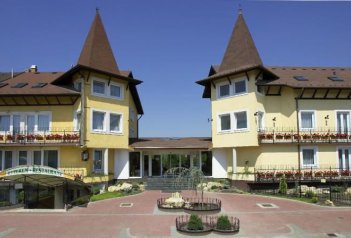Hotel SZÖNYI - Maďarsko - Budapešť