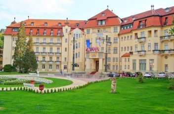 Hotel Thermia Palace