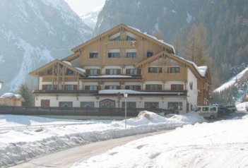 Hotel TYROLIA - Itálie - Arabba - Marmolada - Malga Ciapela