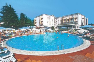 Hotel Valamar Luna Active Resort - Chorvatsko - Istrie