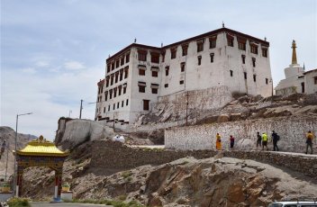 Indický Ladakh nalehko