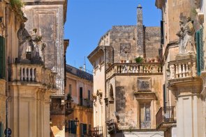 Itálie - Apulie, Basilicata, Kalábrie - podpatek a špička italské boty - Itálie