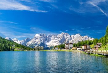 Dolomity - Bledé hory - nejkrásnější části alpských velikánů - Itálie