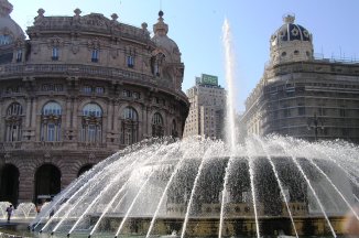 Italský trojúhelník, Janov, Milano, Turín - Itálie