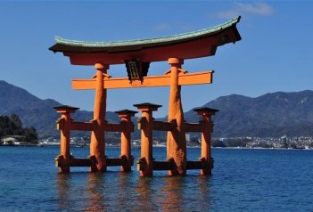 Japonsko - země, kde se mýty a tradice snoubí se supermoderními technologiemi - Japonsko