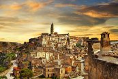 Jižní Itálie - kamenná krása Apulie - Itálie