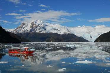 Jižní patagonské ledovce z Puerto Natales