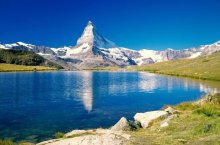 Jungfrau, srdce Švýcarska - gigantická kulisa horských čtyřtisícovek - Švýcarsko