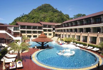 Kacha Resort and Spa