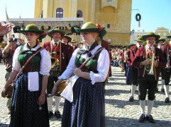 KDE SE RODÍ VÍNO - ZNOJMO A RETZ