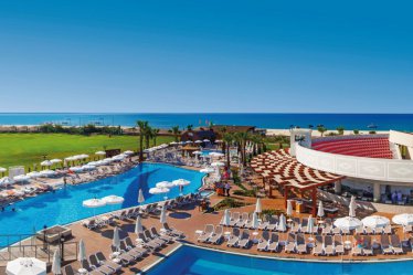 Kirman Belazur Resort & Spa