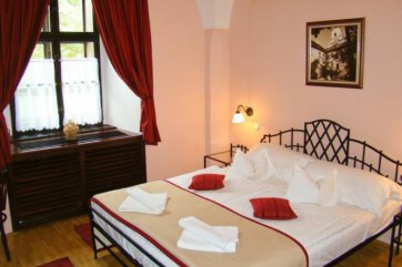 KLASTROM - Maďarsko - Györ