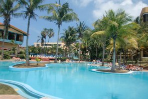 Kombinace hotelu Tryp Habana Libre a Sol Sirenas Coral - Kuba - Varadero 