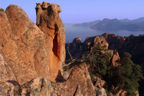 KORSIKA – DIVOKÉ POHOŘÍ V MOŘI - Korsika