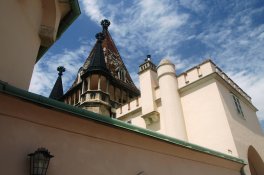 Krásy Vídeňského lesa, jeskyně, soutěsky a slavnost Požitkářská míle - Rakousko