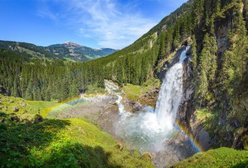 KRIMMELSKÉ VODOPÁDY S KARTOU, ÚDOLÍ PINZGAU - Rakousko