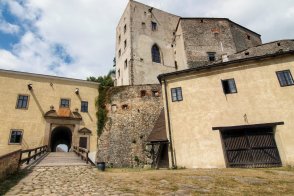 KROJOVANÉ VINOBRANÍ - Česká republika - Jižní Morava