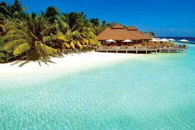 Recenze Hotel Kurumba Maldives