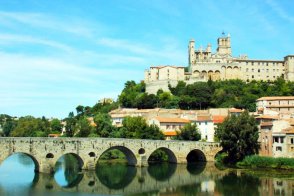 Languedoc a Roussillon, země moře, hor a Katarských hradů - Francie