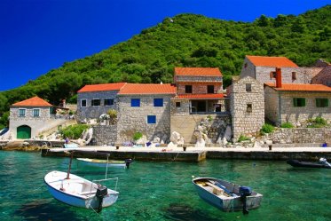 Lastovo, ostrov nedotčené krásy - Hvar, chorvatská Madeira