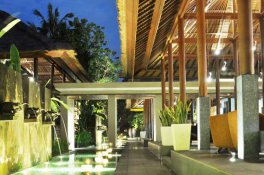 Legian Beach Hotel - Bali - Kuta Beach