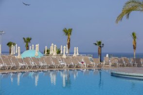 Hotel Leonardo Laura Beach & Splash Resort - Kypr - Paphos