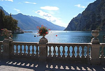 Léto na jezeře Garda s koupáním - Itálie - Lago di Garda