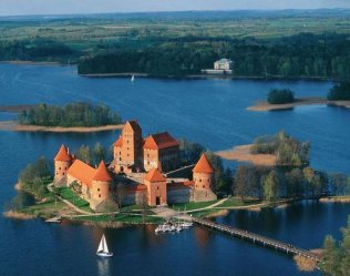 Litva a Pobaltí, Na kole, pěšky i na vodě