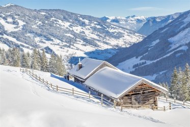 LYŽOVÁNÍ SAALBACH - SKICIRKUS SAALBACH