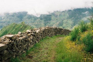 Madeira - horský přechod - Portugalsko - Madeira 